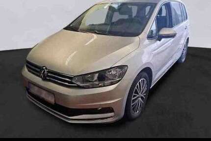 VW Touran 79.990 km 26.430 € Öhringen 74613