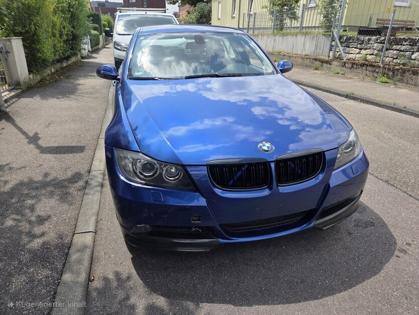 BMW 320 153.000 km 2.400 € Ludwigsburg 71638