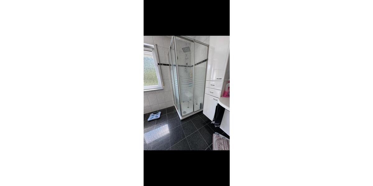 Doppelhaushälfte Neckarsulm - 7 Zimmer, 176 m&sup2;, 2.200&euro; | Angebot:26511364