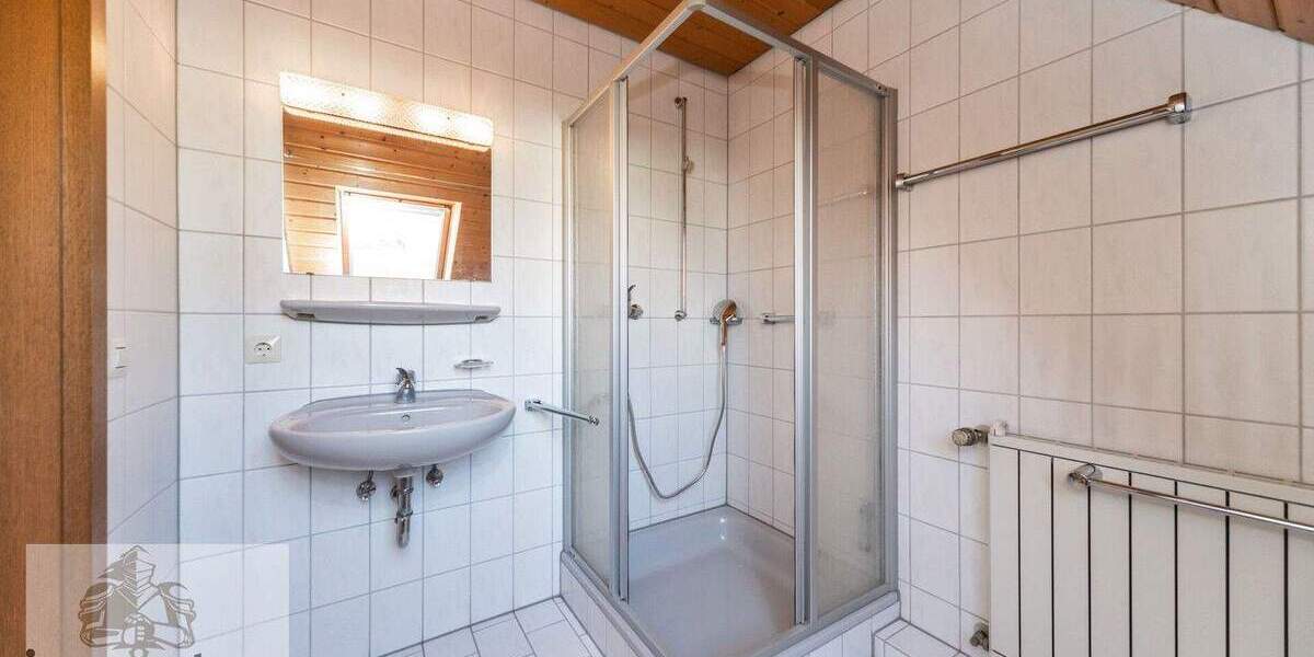 Einfamilienhaus Neckarsulm - 5 Zimmer, 146 m&sup2;, 599.000&euro; | Angebot:24778572