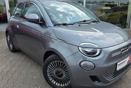 Fiat 500e 21.500 km 18.490 &euro; Sinsheim 74889