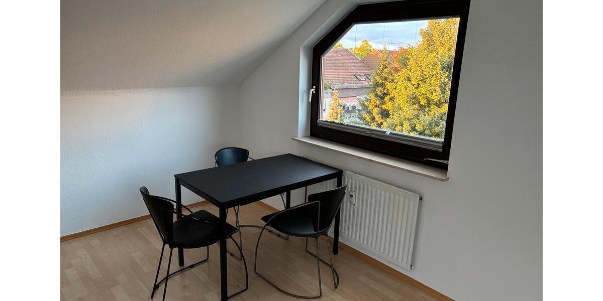 Dachgeschoßwohnung Heilbronn Horkheim - 1.5 Zimmer, 25 m&sup2;, 580&euro; | Angebot:26276886