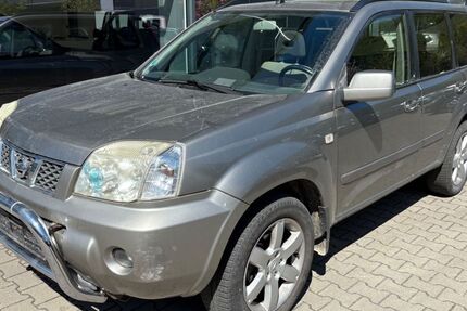 Nissan X-Trail 193.000 km 890 &euro; Forchtenberg 74670