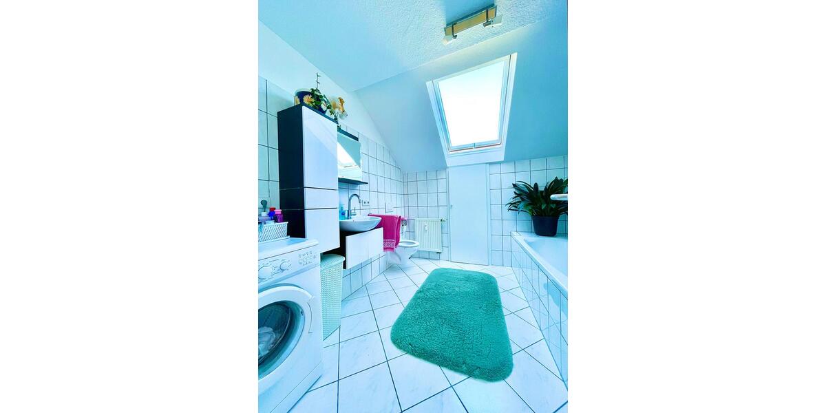 Dachgeschoßwohnung Neckarzimmern - 2 Zimmer, 75 m&sup2;, 189.000&euro; | Angebot:27003091