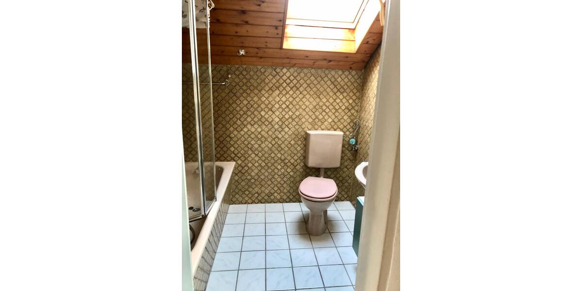 Dachgeschoßwohnung Steinheim an der Murr - 2.5 Zimmer, 55 m&sup2;, 195.000&euro; | Angebot:25393717