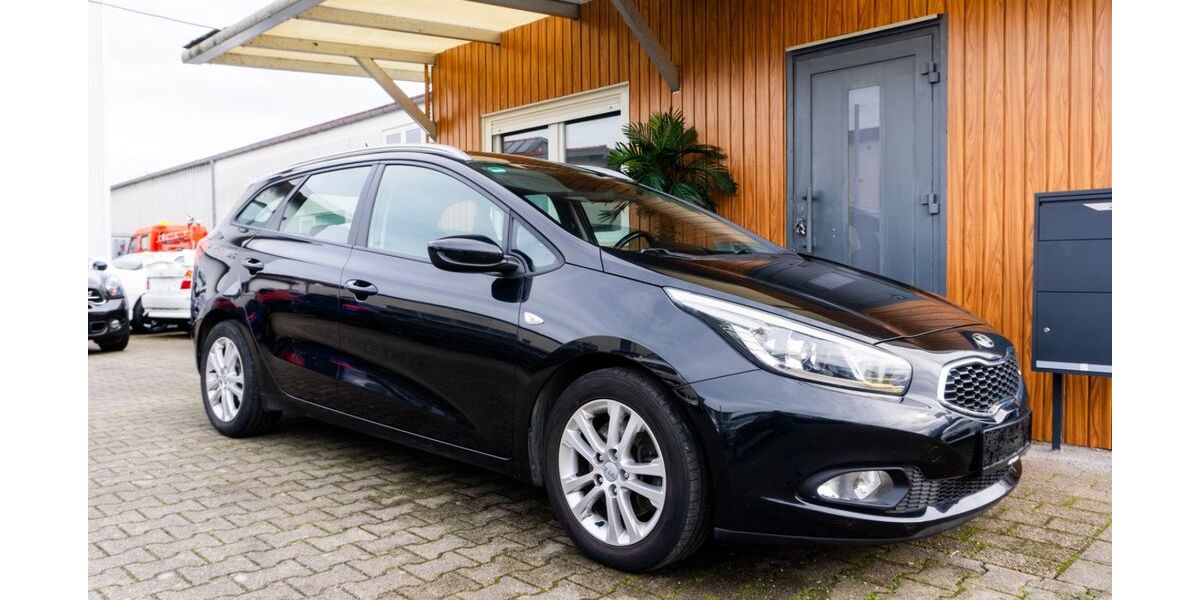 Kia ceed / Ceed 126.000 km 8.150 &euro; Sulzbach an der Murr 71560