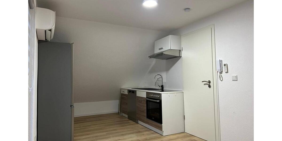 Dachgeschoßwohnung Heilbronn Kernstadt - 3 Zimmer, 74 m&sup2;, 750&euro; | Angebot:26683042