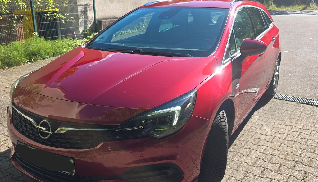 Opel Astra 83.000 km 8.400 &euro; Backnang 71522