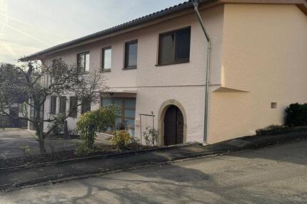 Haus Hüffenhardt - 5 Zimmer, 200 m&sup2;, 498.000&euro; | Angebot:25988257