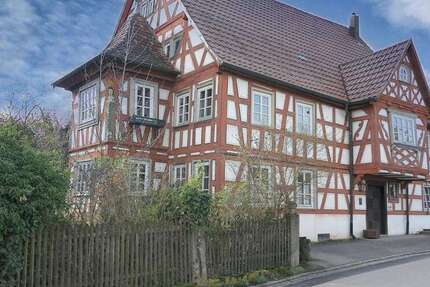 Haus Obersulm - 9 Zimmer, 341 m&sup2;, 499.000&euro; | Angebot:26365680