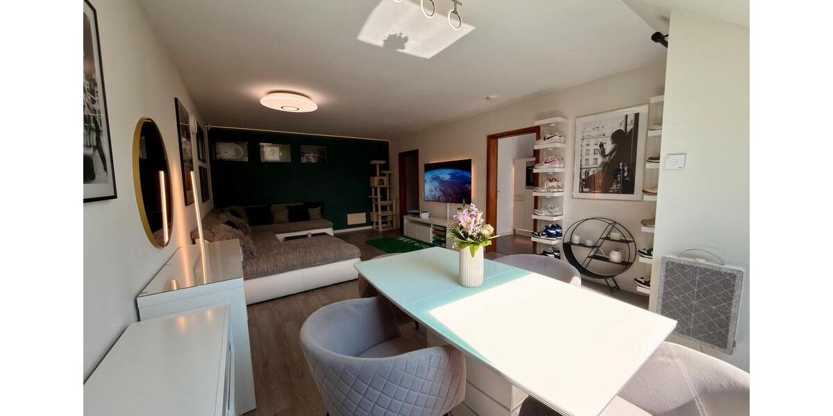 Dachgeschoßwohnung Öhringen - 2 Zimmer, 64 m&sup2;, 199.000&euro; | Angebot:26960676