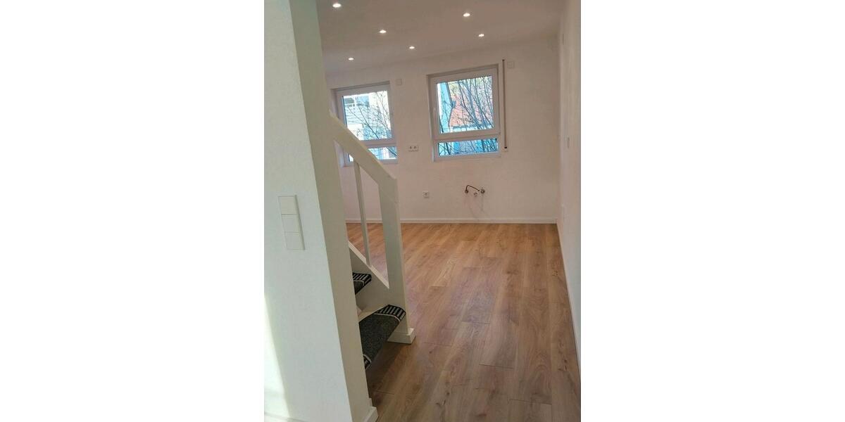 Etagenwohnung Mundelsheim - 3 Zimmer, 45 m&sup2;, 700&euro; | Angebot:26325748