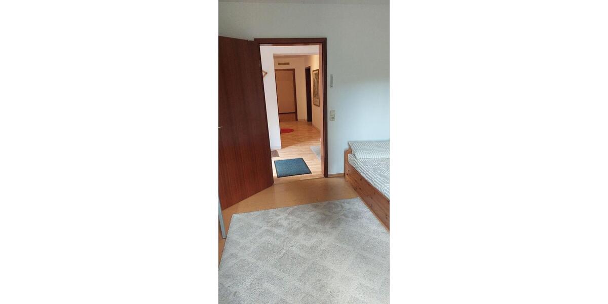 Erdgeschoßwohnung Mosbach - 3 Zimmer, 92 m&sup2;, 850&euro; | Angebot:26532462