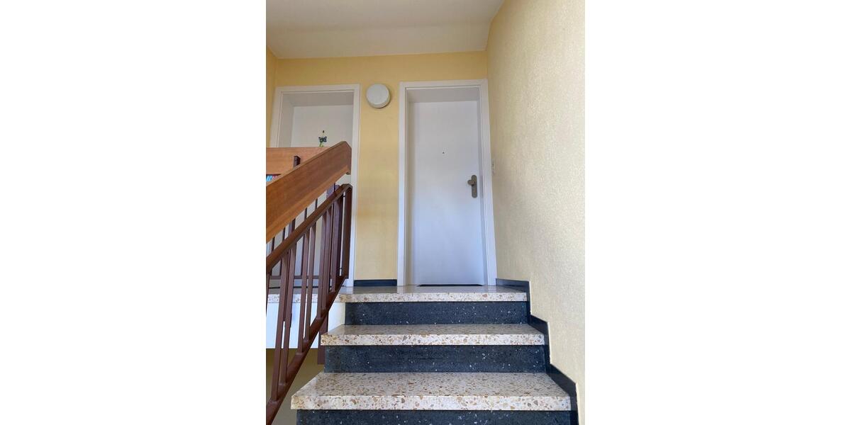 Dachgeschoßwohnung Markgröningen - 3 Zimmer, 98 m&sup2;, 250.000&euro; | Angebot:26942479