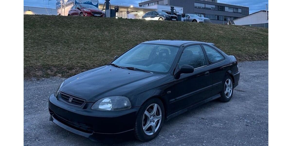 Honda Civic 177.000 km 7.500 &euro; Tamm 71732