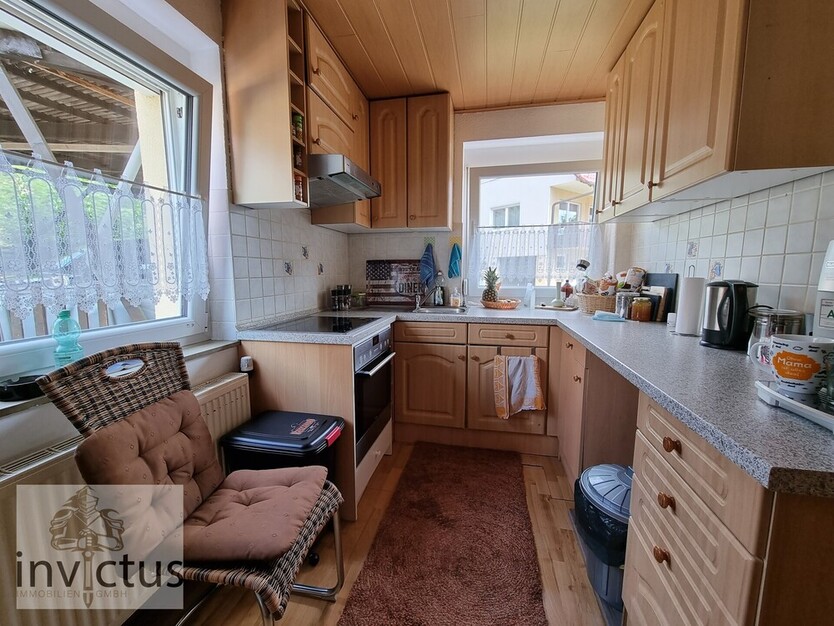 Charmantes Zweifamilienhaus in Obersulm! Vielseitig nutzbar für Familien, Investoren und Mehrgenerationenwohnen 7 zimmer