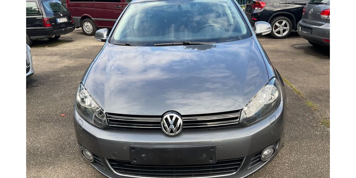 VW Golf 130.000 km 6.950 &euro; Möglingen 71696