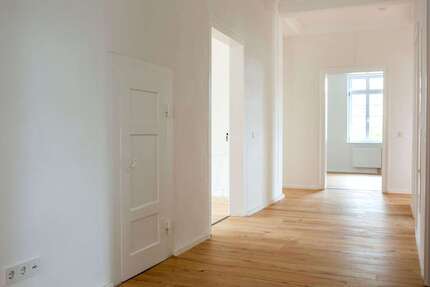 Wohnung Erligheim - 5 Zimmer, 151 m&sup2;, 1.670&euro; | Angebot:27182357
