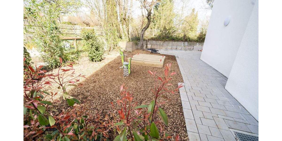 Etagenwohnung Abstatt - 4 Zimmer, 129 m&sup2;, 1.750&euro; | Angebot:24516970