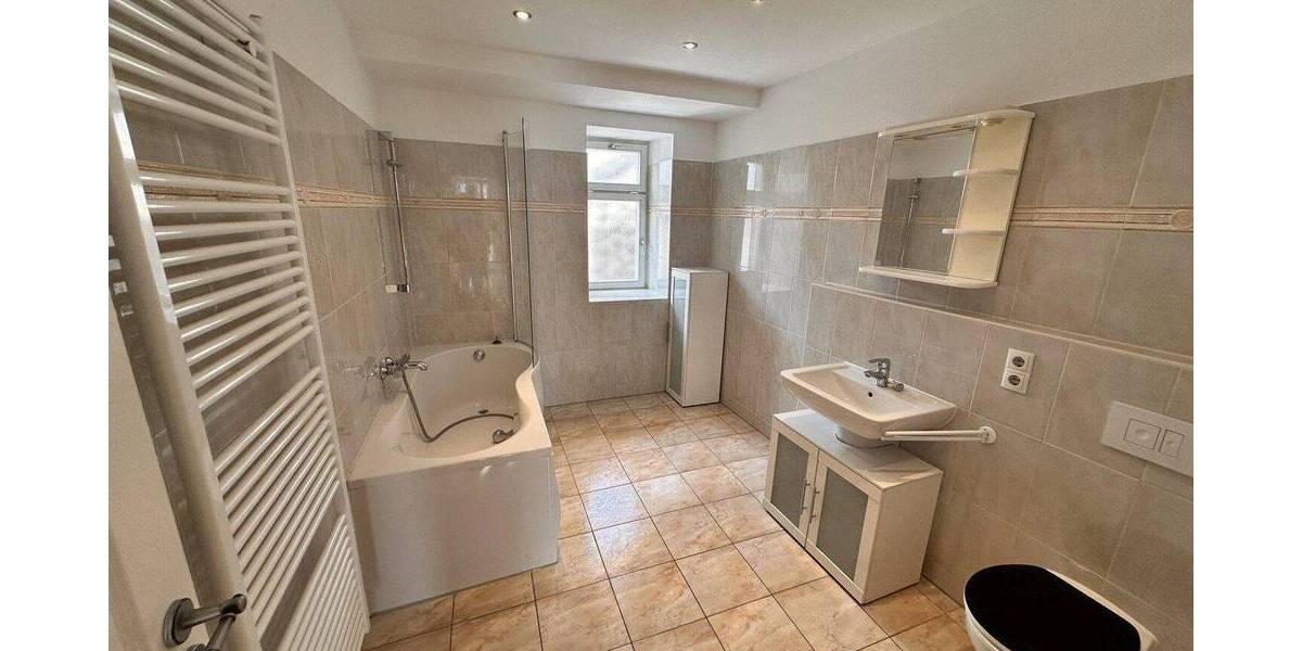 Etagenwohnung Sinsheim-Hilsbach Hilsbach - 3 Zimmer, 79 m&sup2;, 890&euro; | Angebot:26877216