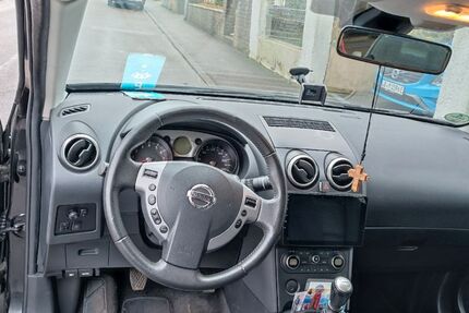 Nissan Qashqai 220.500 km 4.700 &euro; Bietigheim-Bissingen 74321