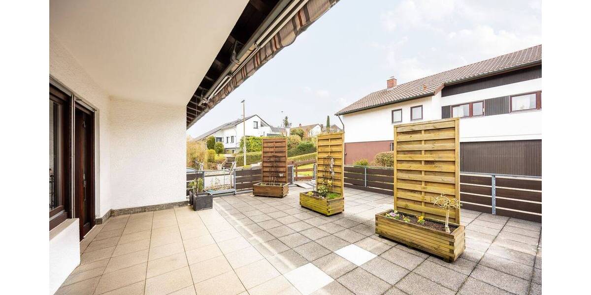 Mehrfamilienhaus, Wohnhaus Vaihingen an der Enz Kleinglattbach - 7 Zimmer, 182 m&sup2;, 495.000&euro; | Angebot:26345663