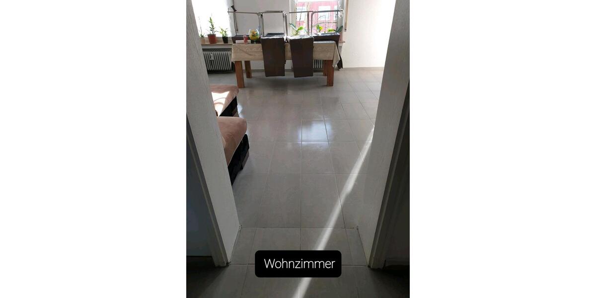 Etagenwohnung Ludwigsburg Pflugfelden - 3 Zimmer, 70 m&sup2;, 289.000&euro; | Angebot:25088928