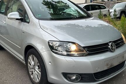 VW Golf 147.300 km 7.800 € Ludwigsburg 71638