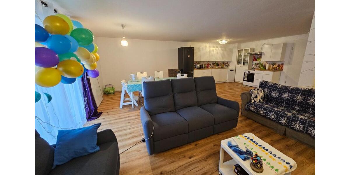 Erdgeschoßwohnung Markgröningen - 3 Zimmer, 100 m&sup2;, 1.330&euro; | Angebot:24847230
