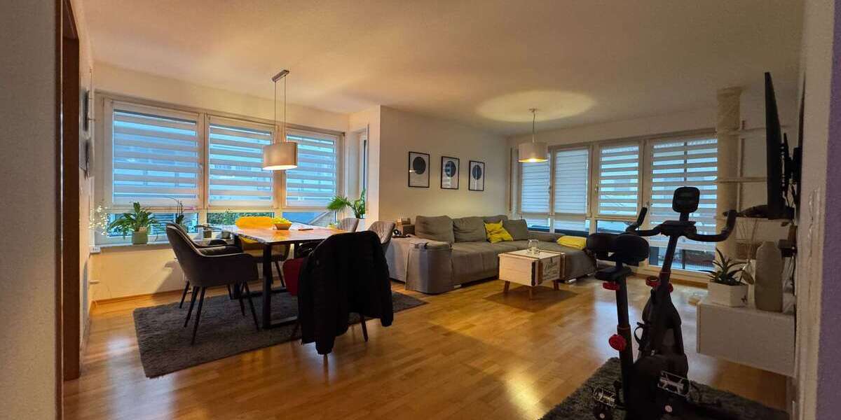 Etagenwohnung Sachsenheim - 4.5 Zimmer, 92 m&sup2;, 399.000&euro; | Angebot:25513515