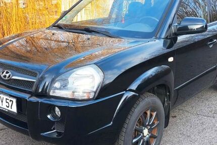 Hyundai TUCSON 144.000 km 5.999 &euro; NECKARSULM 74172