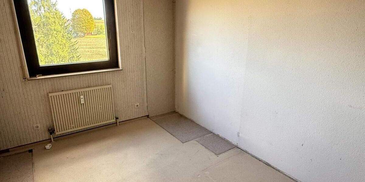 Etagenwohnung Ludwigsburg Neckarweihingen - 3 Zimmer, 97 m&sup2;, 329.000&euro; | Angebot:24061916