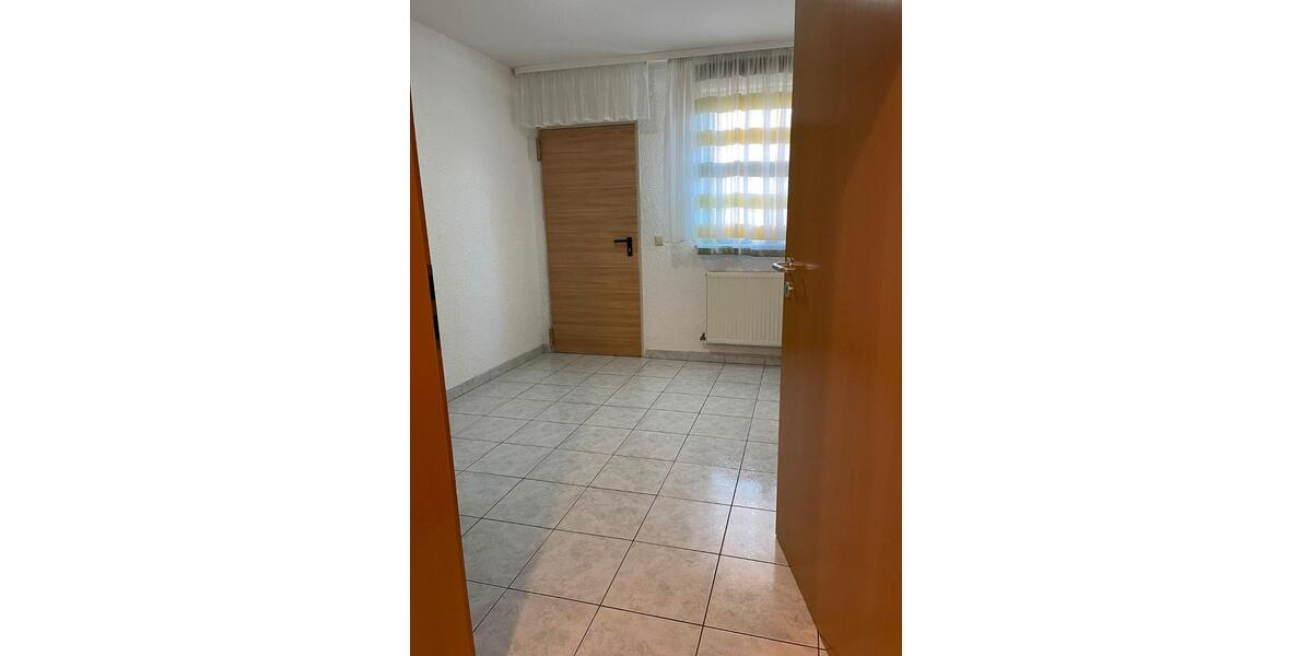 Doppelhaushälfte Bad Rappenau - 8 Zimmer, 213 m&sup2;, 530.000&euro; | Angebot:26830263