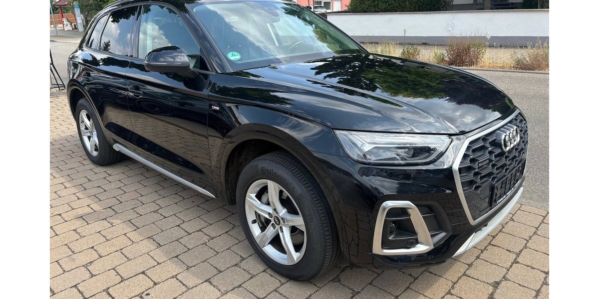 Audi Q5 50 TFSI e quattro S line 127.500 km 25.990 &euro; Neckarsulm 74172