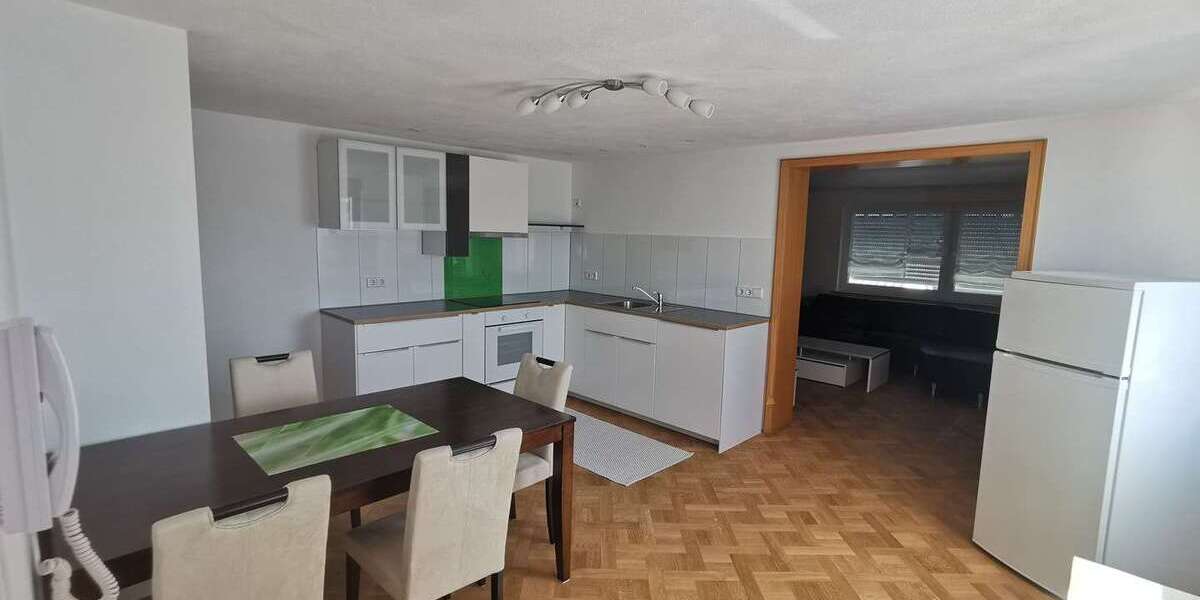 Etagenwohnung Neuenstadt am Kocher - 3.5 Zimmer, 85 m&sup2;, 915&euro; | Angebot:25337047