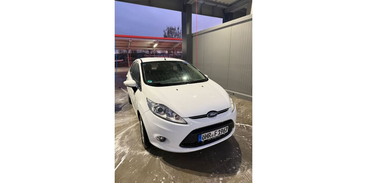 Ford Fiesta 142.000 km 4.099 € Öhringen 74613