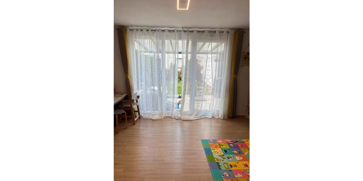 Reihenhaus Schwaigern - 6 Zimmer, 139 m&sup2;, 540.000&euro; | Angebot:26870763