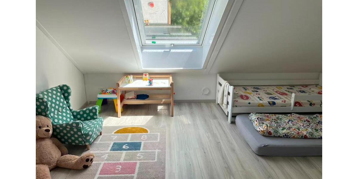 Reihenhaus Schwaigern - 6 Zimmer, 139 m&sup2;, 540.000&euro; | Angebot:26870763