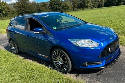 Ford Focus 129.000 km 9.666 &euro; Pfedelbach 74629
