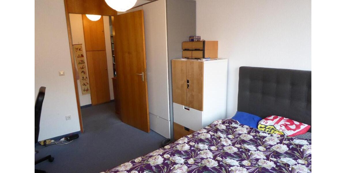 Etagenwohnung Ludwigsburg Hoheneck - 3.5 Zimmer, 77 m&sup2;, 264.000&euro; | Angebot:26088055