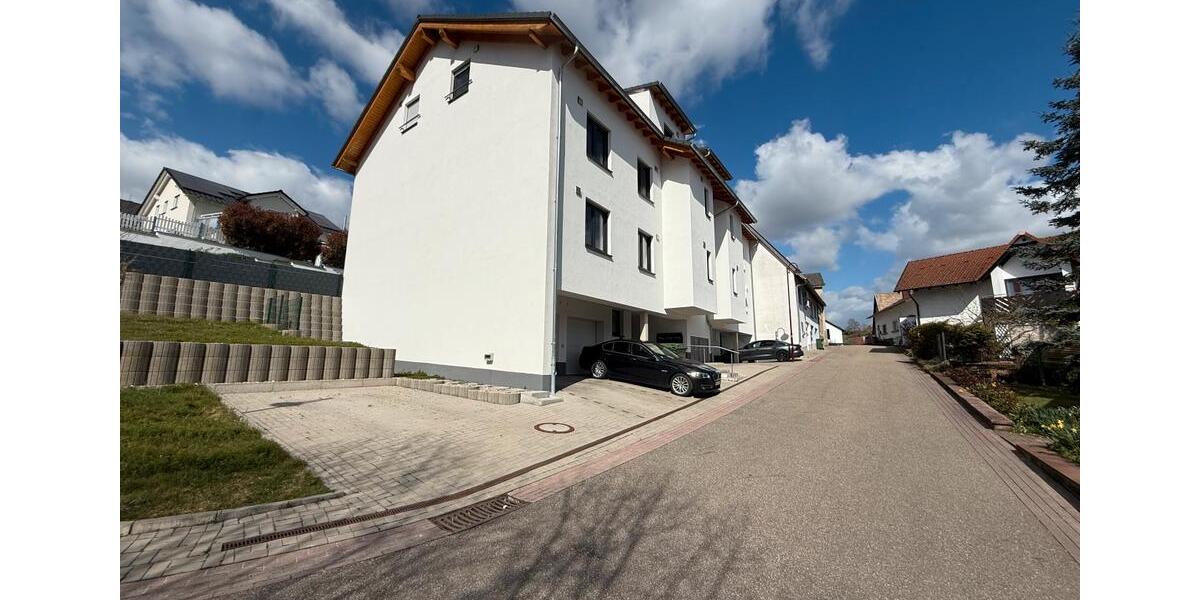 Dachgeschoßwohnung Sinsheim - 3 Zimmer, 87 m&sup2;, 415.000&euro; | Angebot:26740749