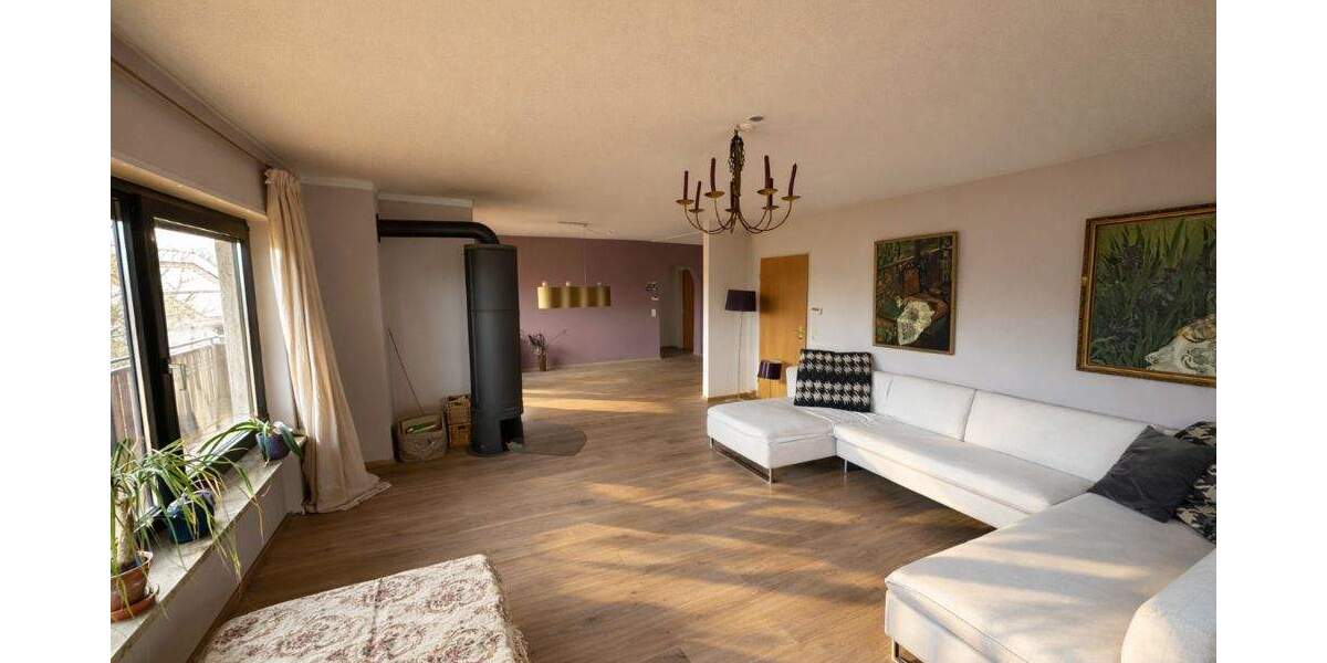 Einfamilienhaus Sinsheim / Hasselbach Hasselbach - 7 Zimmer, 266 m&sup2;, 479.000&euro; | Angebot:25360758