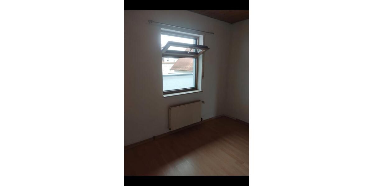 Etagenwohnung Eppingen - 2 Zimmer, 42 m&sup2;, 670&euro; | Angebot:26475866