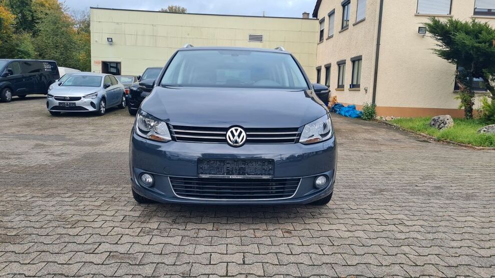 VW Touran 102.350 km 11.500 € Oppenweiler 71570