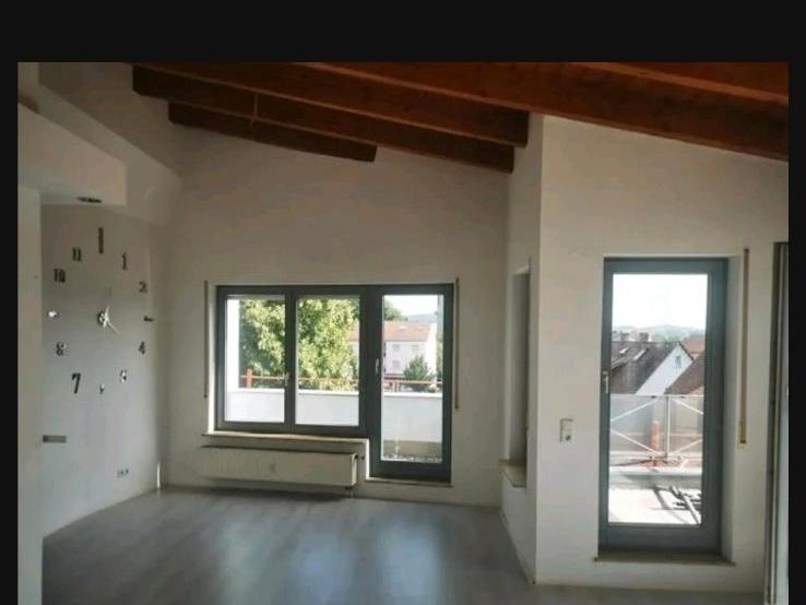 3,5 Zimmer Penthouse Wohnung 82,5 qm2 3.5 zimmer