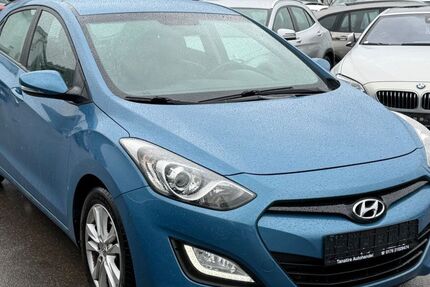 Hyundai i30 156.000 km 5.399 &euro; Gundelsheim 74831