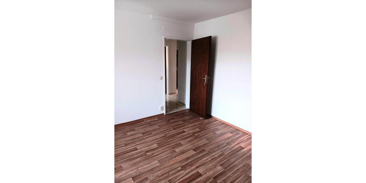 Helle 3-Zimmer-Wohnung mit Balkon in guter Lage von HN-Sontheim 3 zimmer