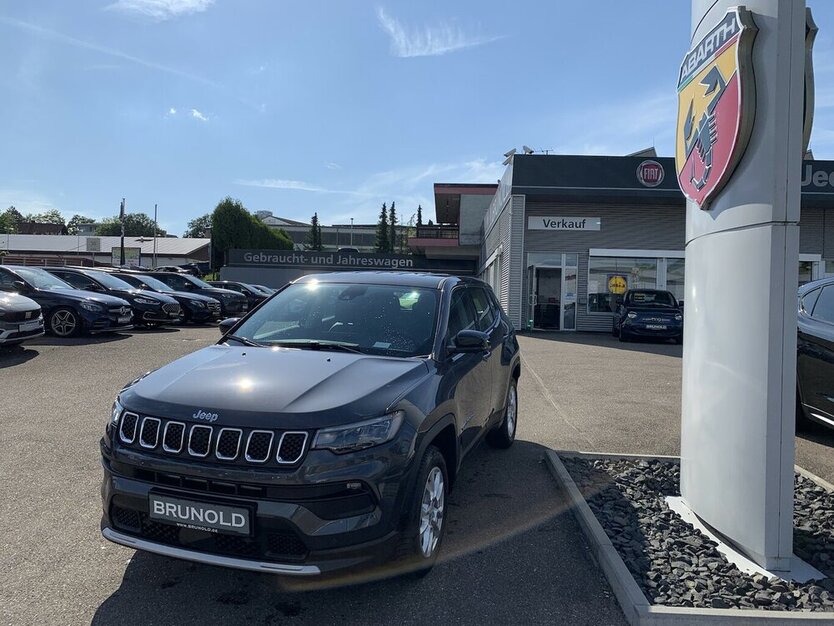 Jeep Compass 1.5 Mild-Hybrid Altitude Automatik 8.500 km 29.900 € Backnang, 71522