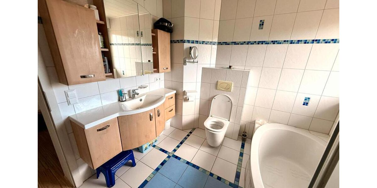 Reihenhaus Neckarsulm - 6.5 Zimmer, 115 m&sup2;, 490.000&euro; | Angebot:26718333