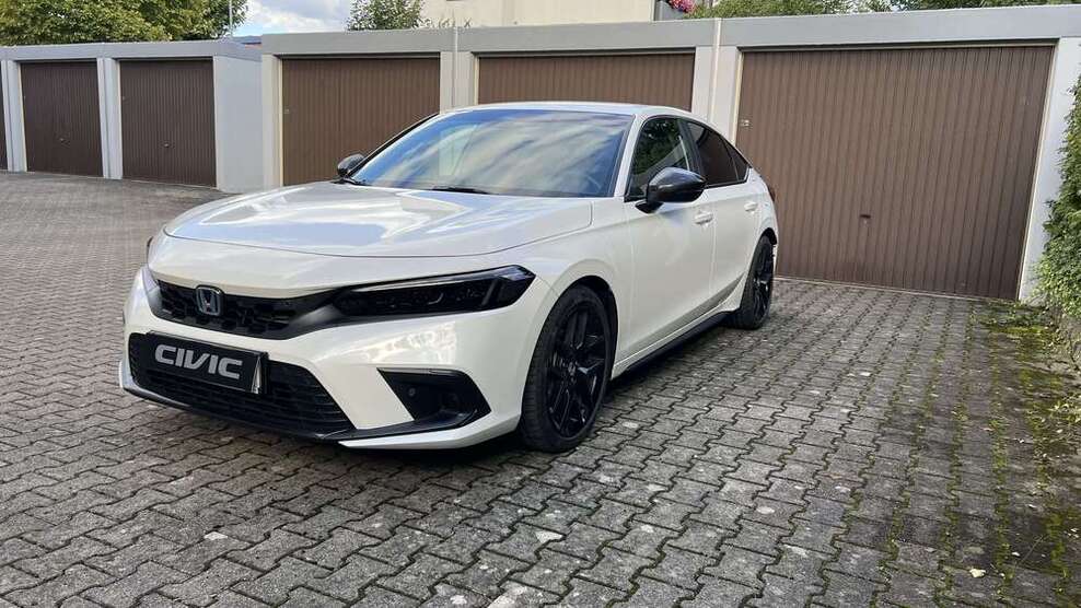 Honda Civic 17.000 km 31.500 € Möckmühl 74219